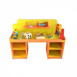 Стол дидактический желтый + оранжевый с игрушками - Фото предпросмотра